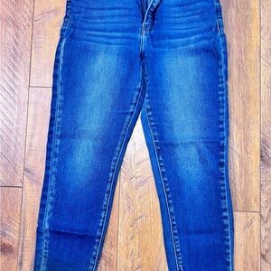 KanCan Stretch Denim Jeans – Women’s Size 9 / 28